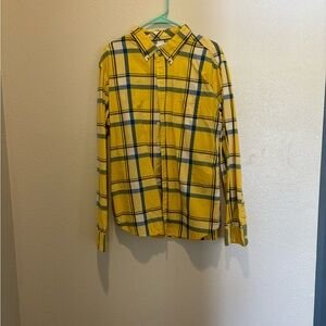 Men’s long sleeve button down.